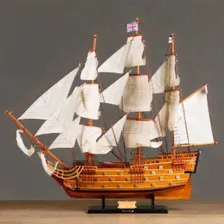 Модель парусника "Виктория" (79 х 73 х 13 см)