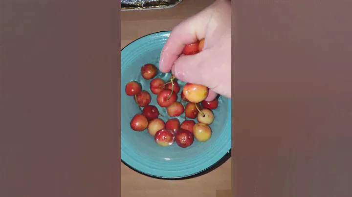 Зачем замачивать черешню перед едой! ШОК!