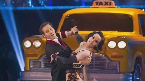 Victoria Pendleton & Brendan Quickstep to 'Luck Be A Lady' - Strictly Come Dancing 2012 - BBC One